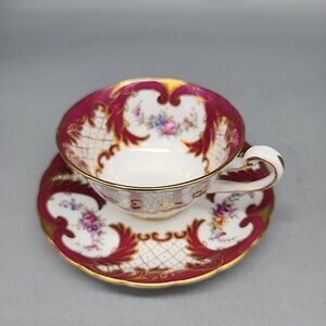 Vintage Royal Chelsea Roses medallion Bone  China Tea Cup & Saucer Set England